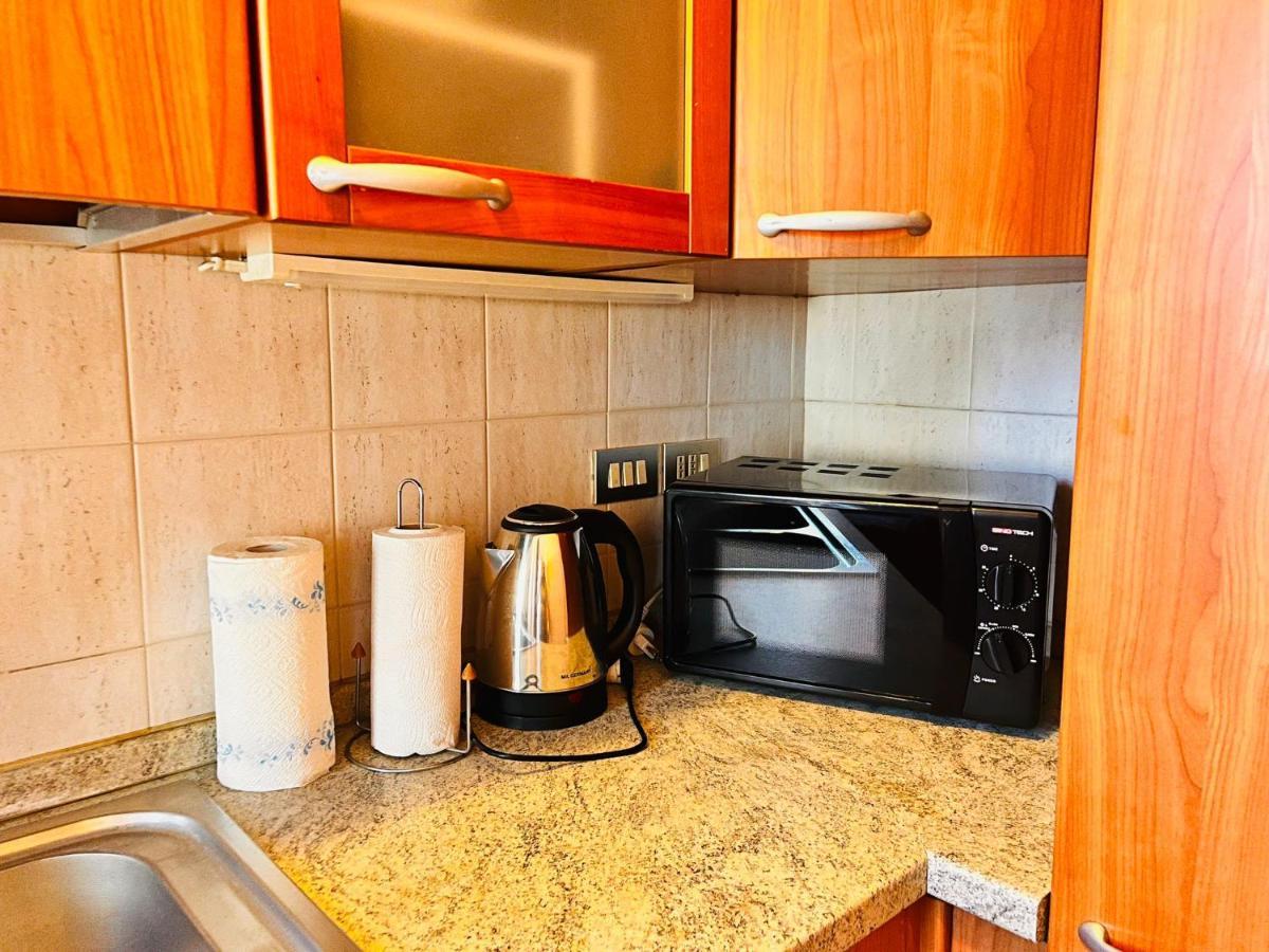 Sky Apartment A Due Passi Dalla Stazione Collegno Luaran gambar